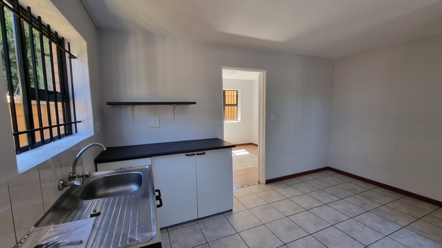 6 Bedroom Property for Sale in Lochnerhof Western Cape